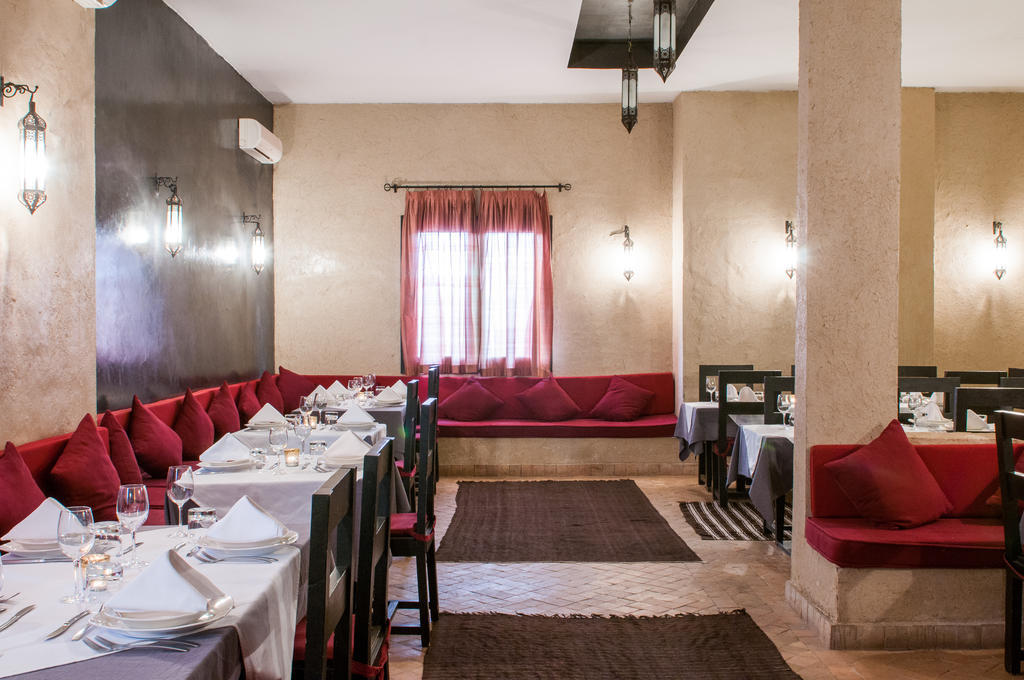 Hotel Dar Chamaa Warzazát Exteriér fotografie