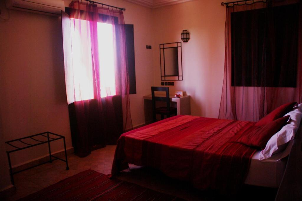 Hotel Dar Chamaa Warzazát Exteriér fotografie